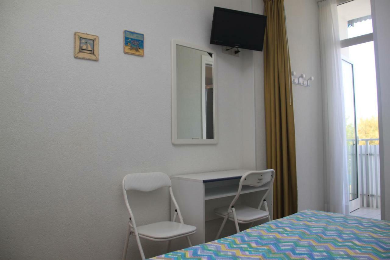 Albergo Elena Garni Caorle Kültér fotó